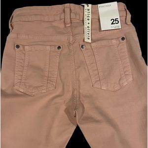 Alice + Olivia Rylie Low Rise Bell Jean